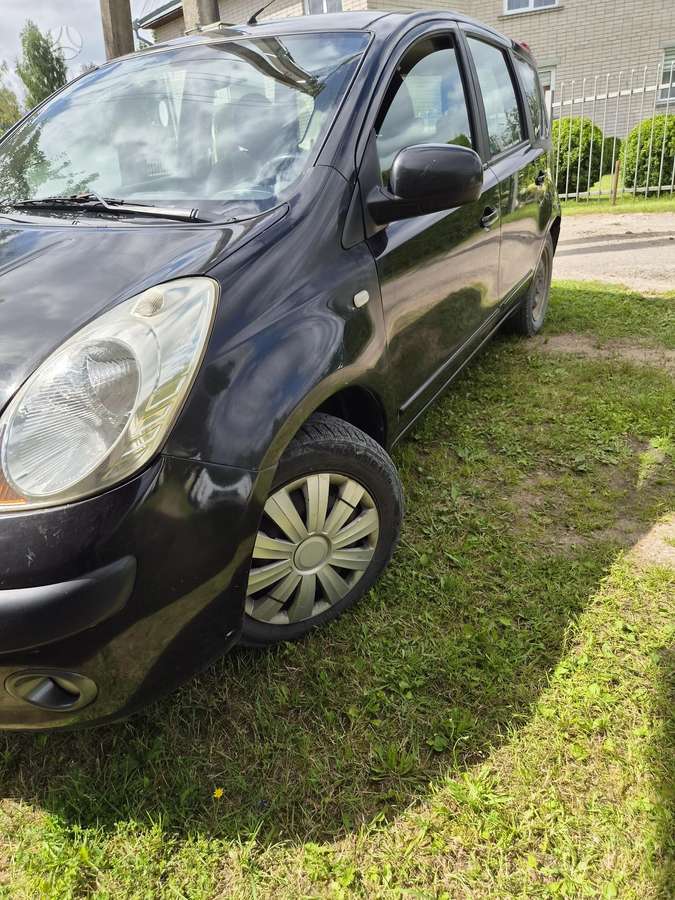 Nissan Note, 1.5 l., hatchback