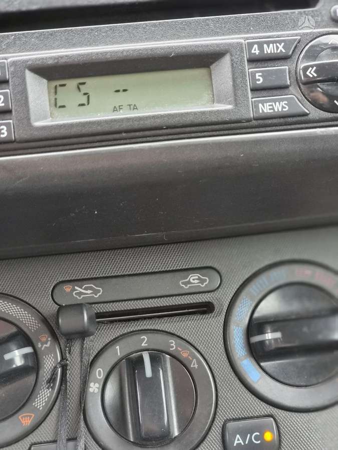 Nissan Note, 1.5 l., hatchback