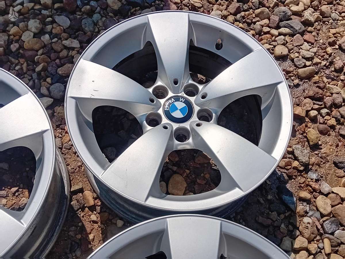 BMW, lengvojo lydinio, R17