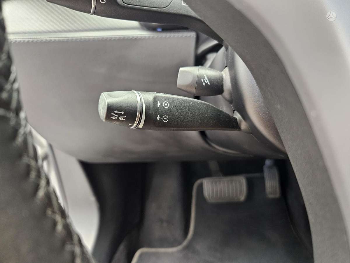 Tesla Model S, 79 kWh, hatchback