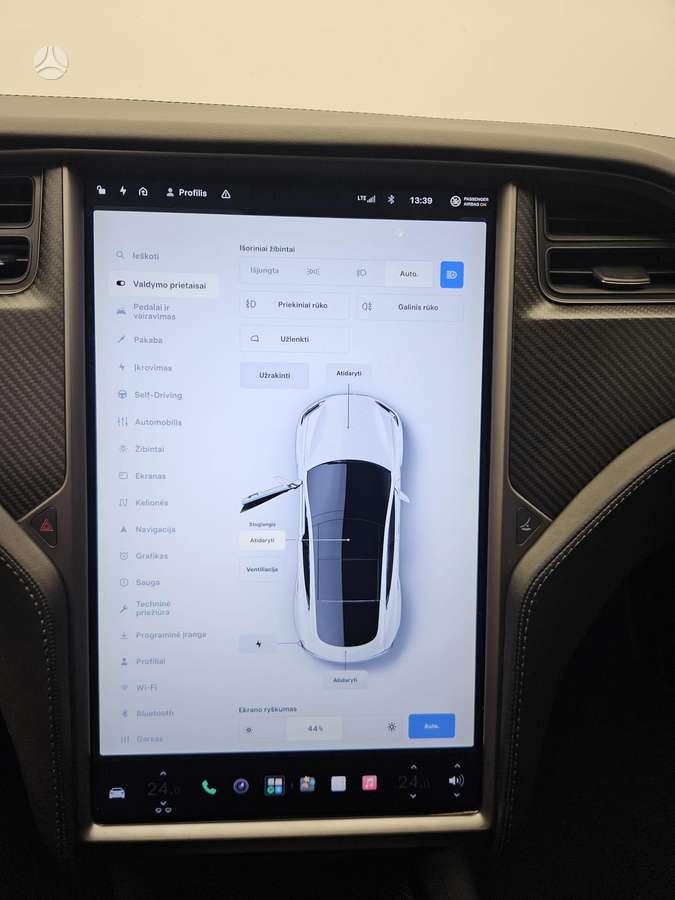 Tesla Model S, 79 kWh, hatchback