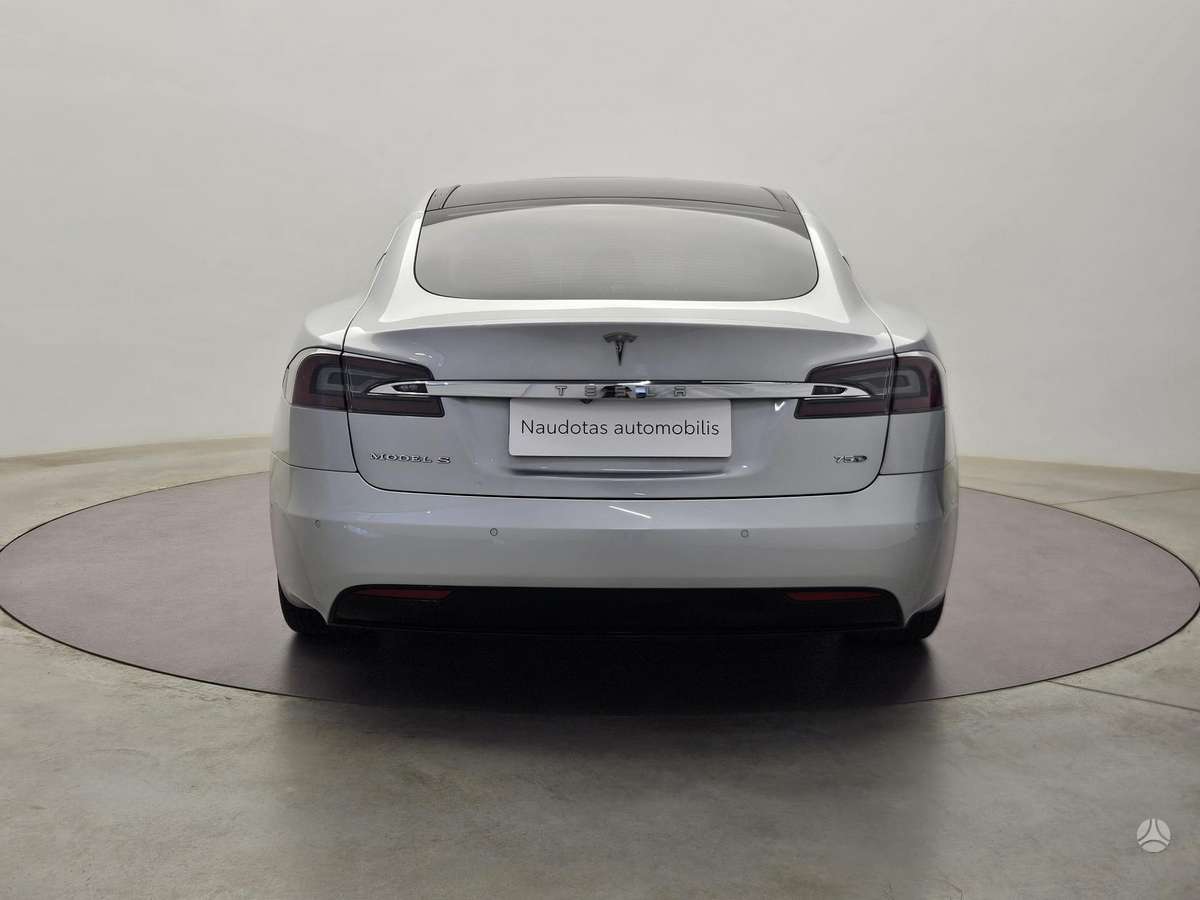 Tesla Model S, 75 kWh, hatchback