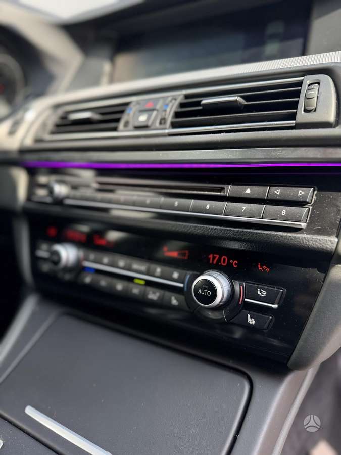 BMW M5, 4.4 l., Седан