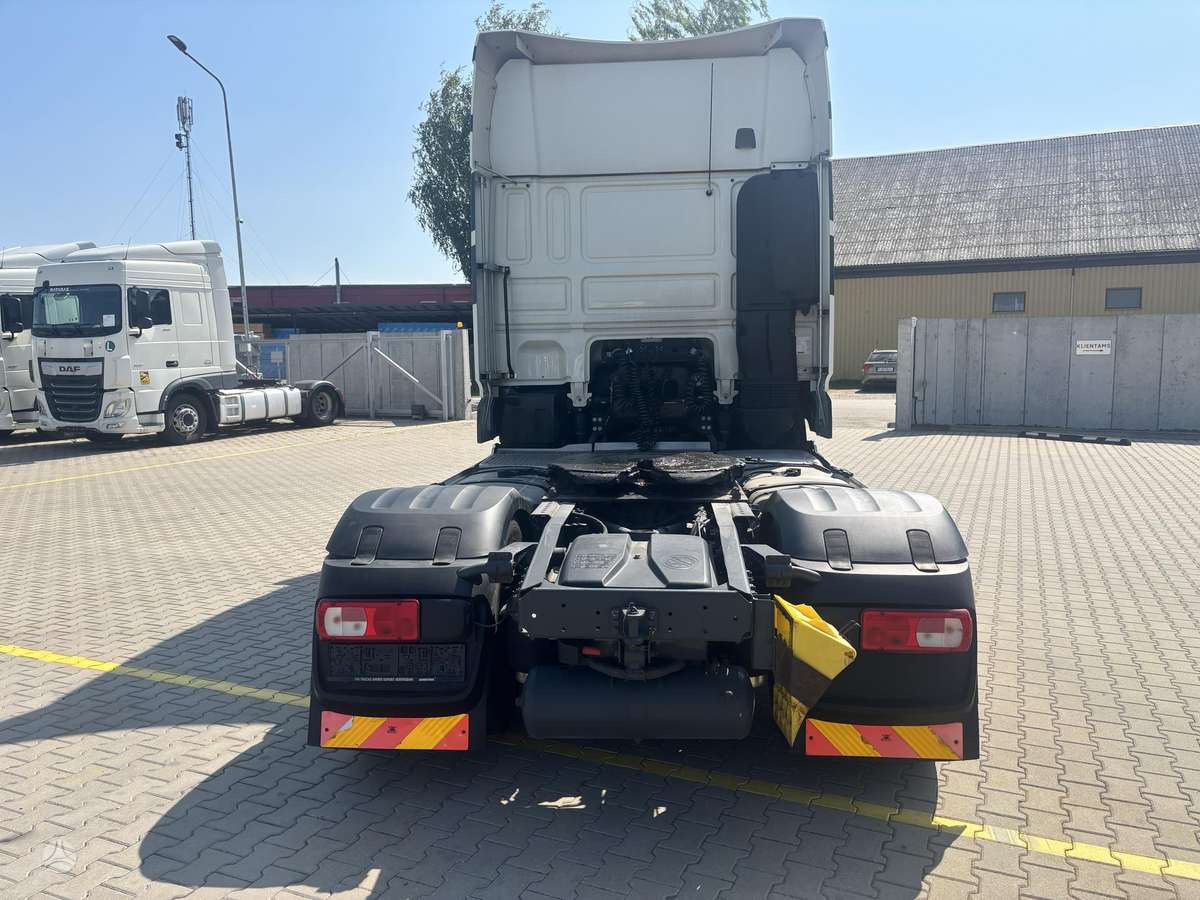 DAF XF 106.480 RETARDER, double sleeper
