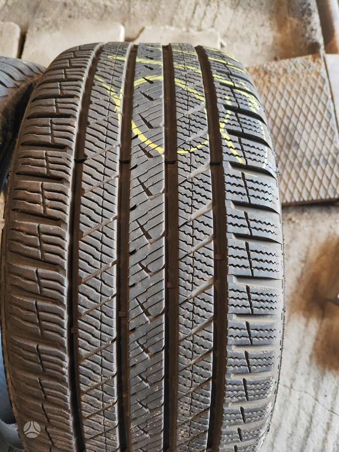 Vredestein, всесезонные 225/40 R18