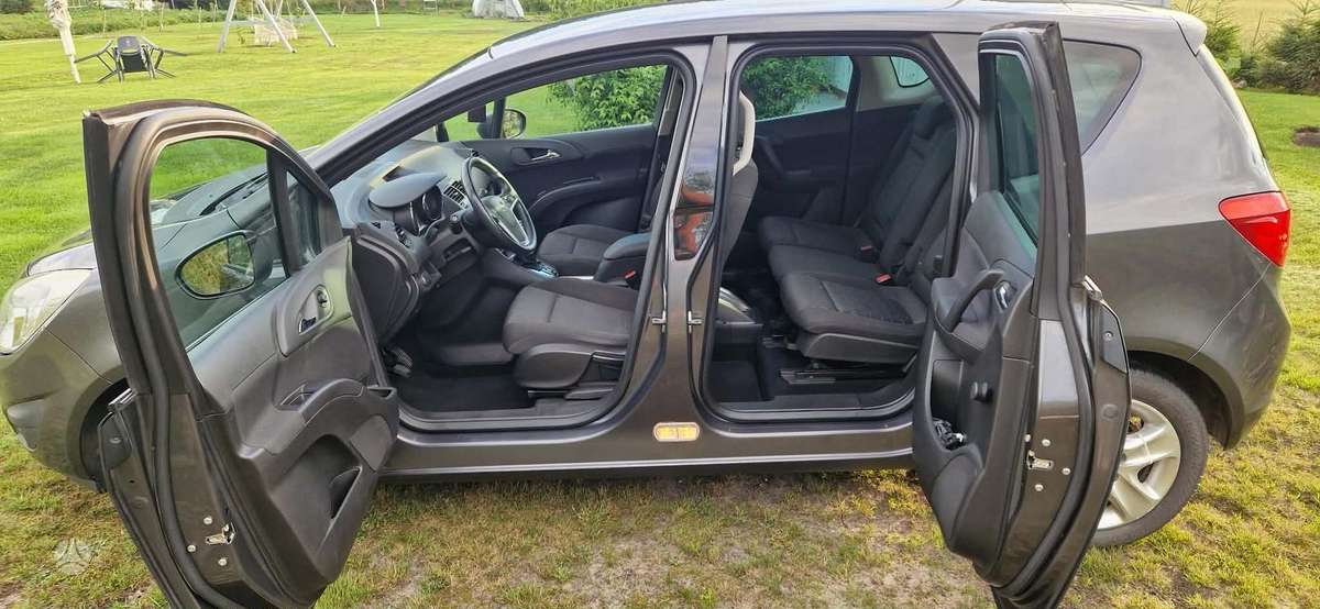 Opel Meriva, 1.4 l., mpv / minivan