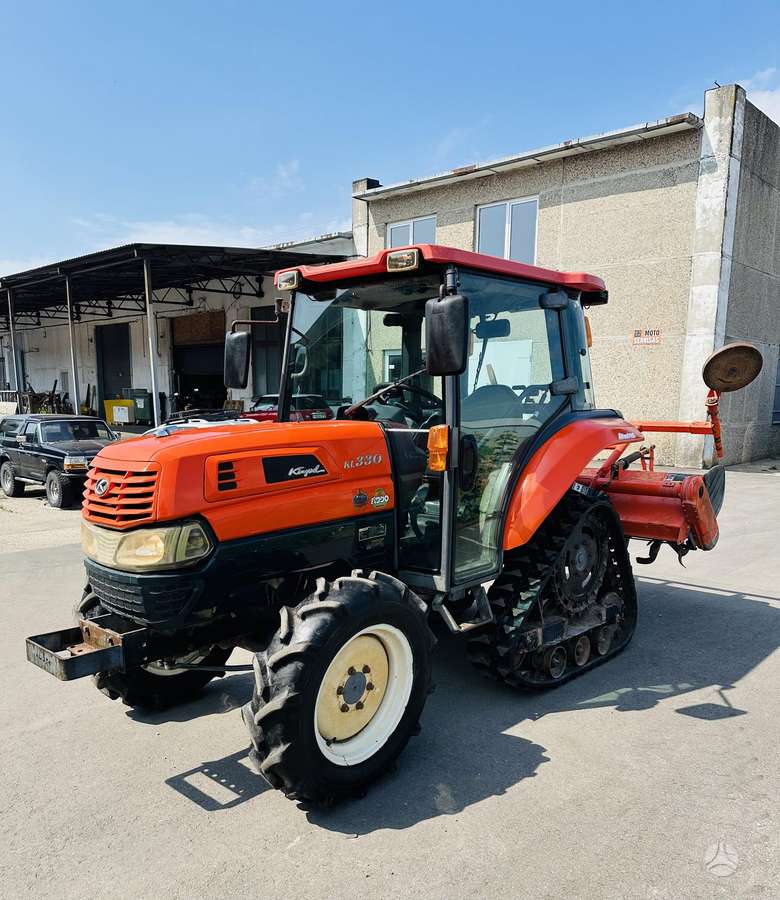 Kubota KL330, тракторы