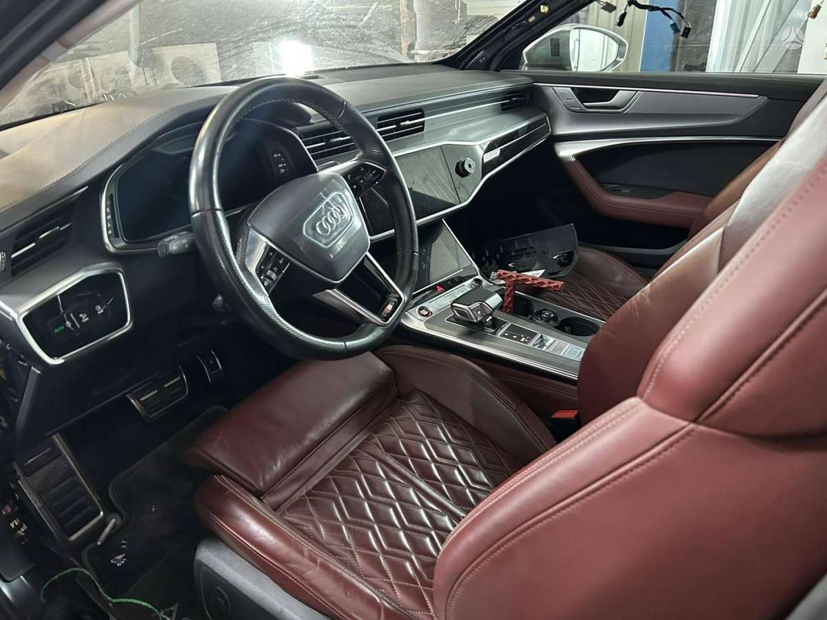 Audi S6 dalimis