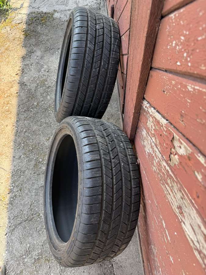 Goodyear Eagle LS2, universalios 245/40 R19