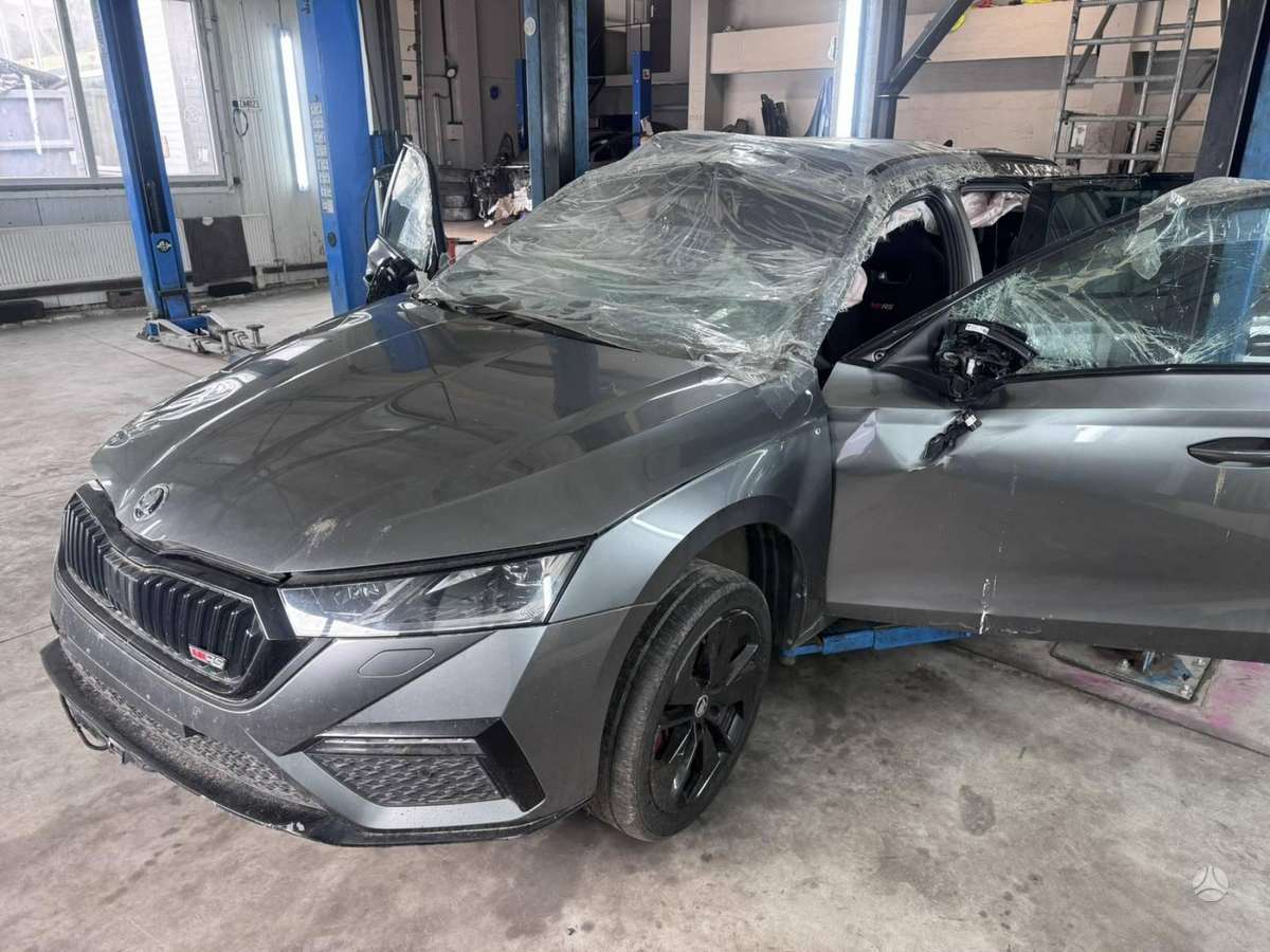 Skoda Octavia по частям
