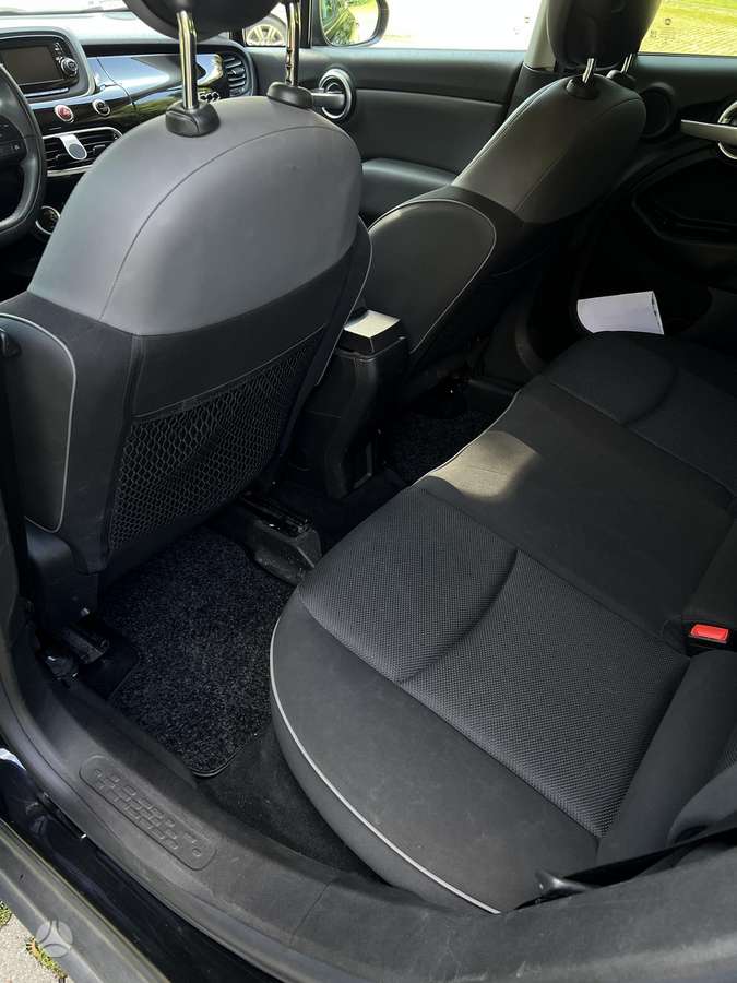 Fiat 500X, 1.6 l., off-road / crossover