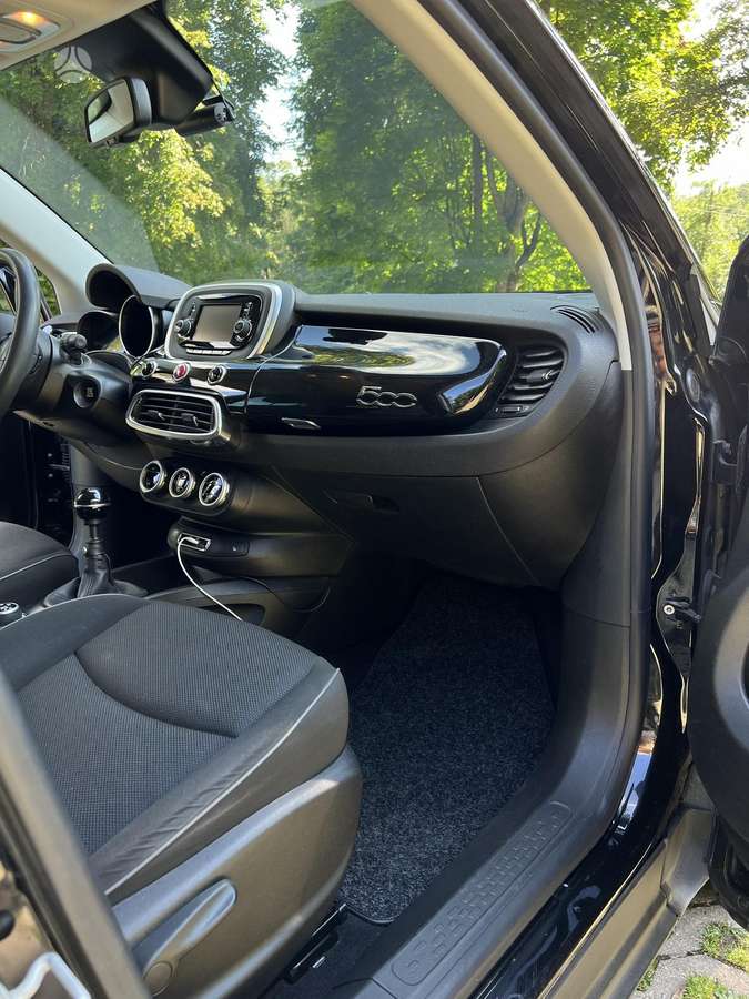 Fiat 500X, 1.6 l., off-road / crossover
