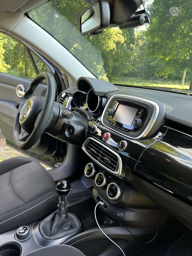 Fiat 500X, 1.6 l., off-road / crossover