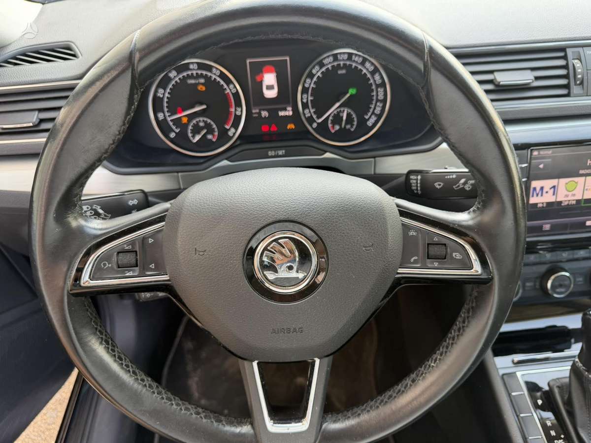Skoda Superb, 1.4 l., hatchback