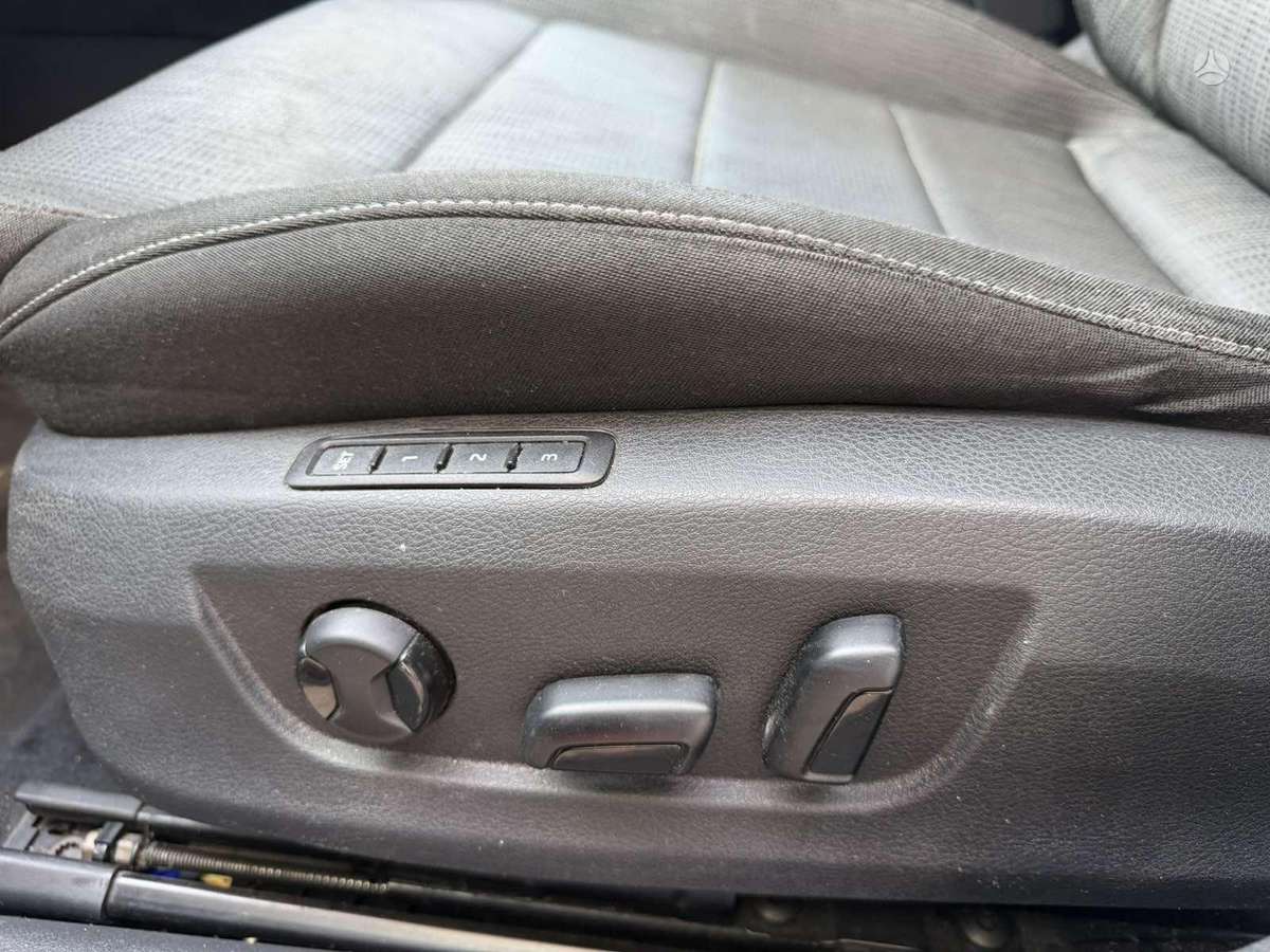 Skoda Superb, 1.4 l., Хэтчбек