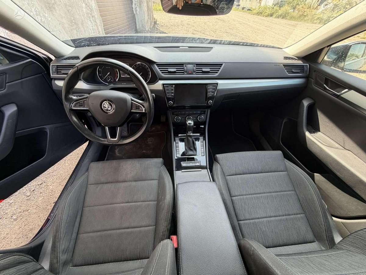 Skoda Superb, 1.4 l., hatchback