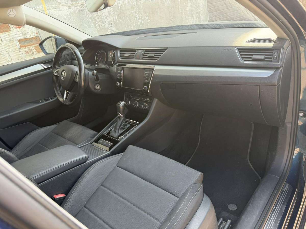 Skoda Superb, 1.4 l., hatchback