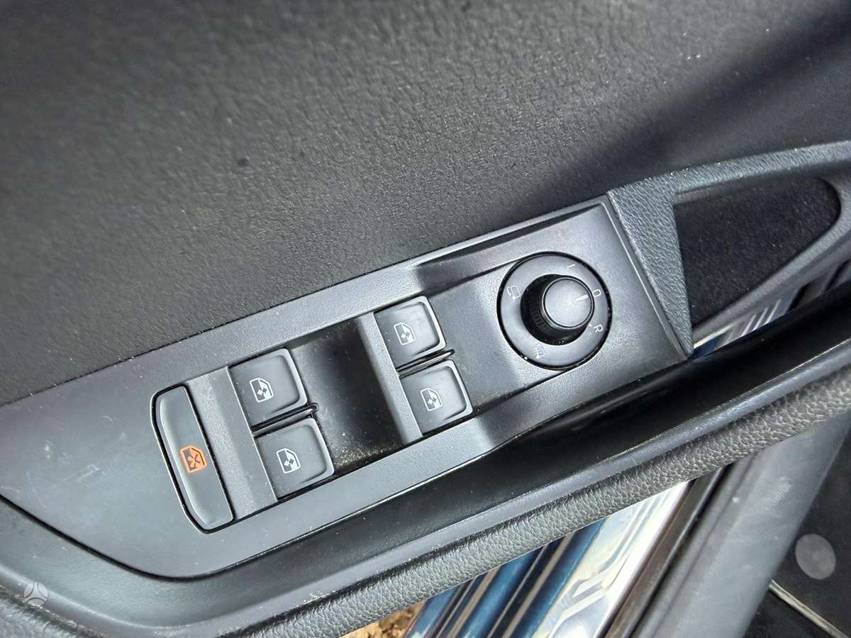 Skoda Superb, 1.4 l., Хэтчбек