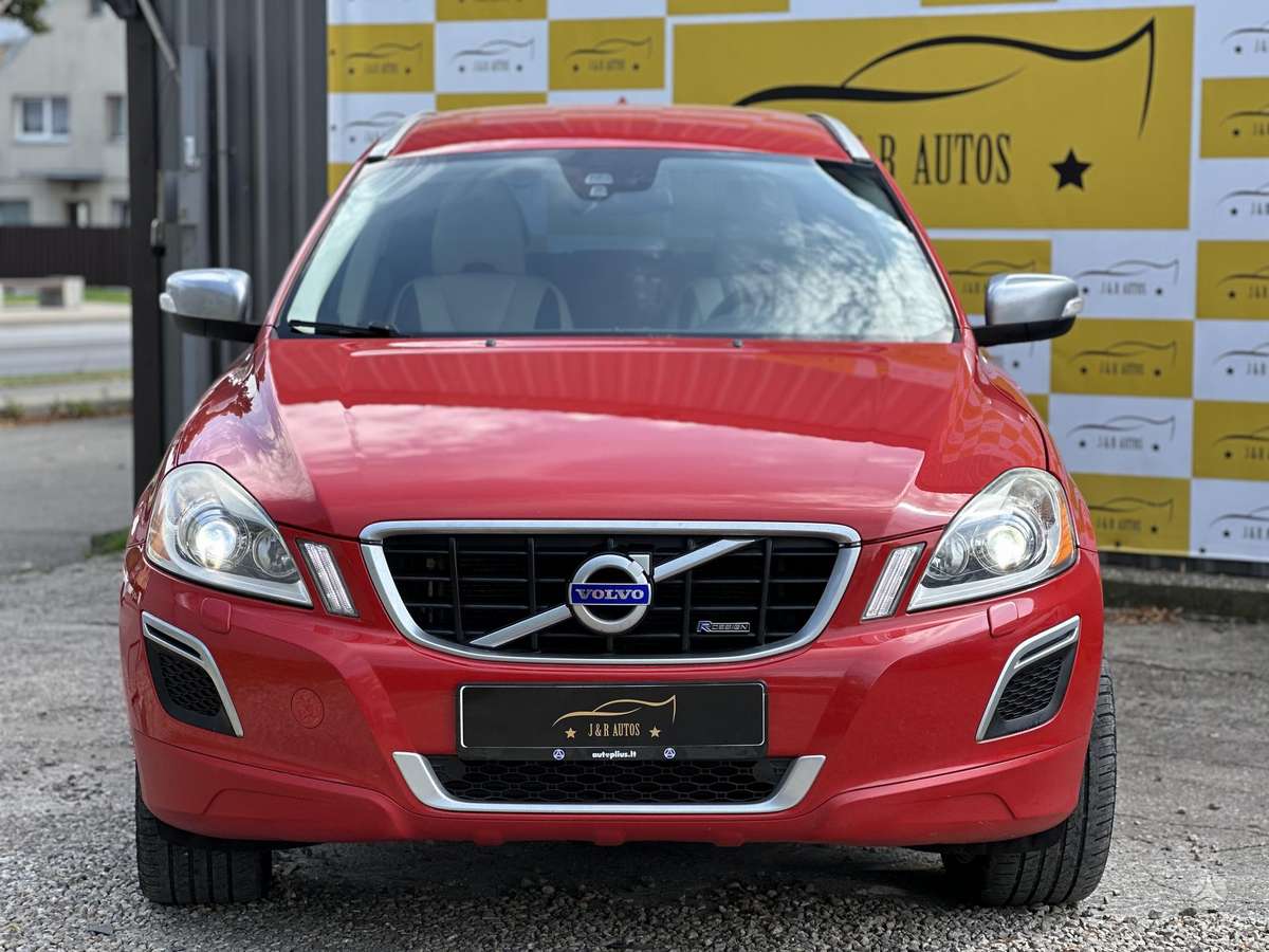 Volvo XC60, 2.4 l., off-road / crossover