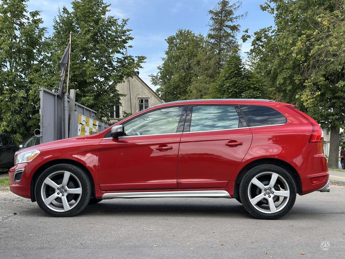 Volvo XC60, 2.4 l., Внедорожник / Кроссовер