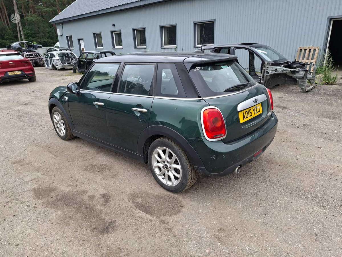 Mini One dalimis. Engine code b37 color code b22