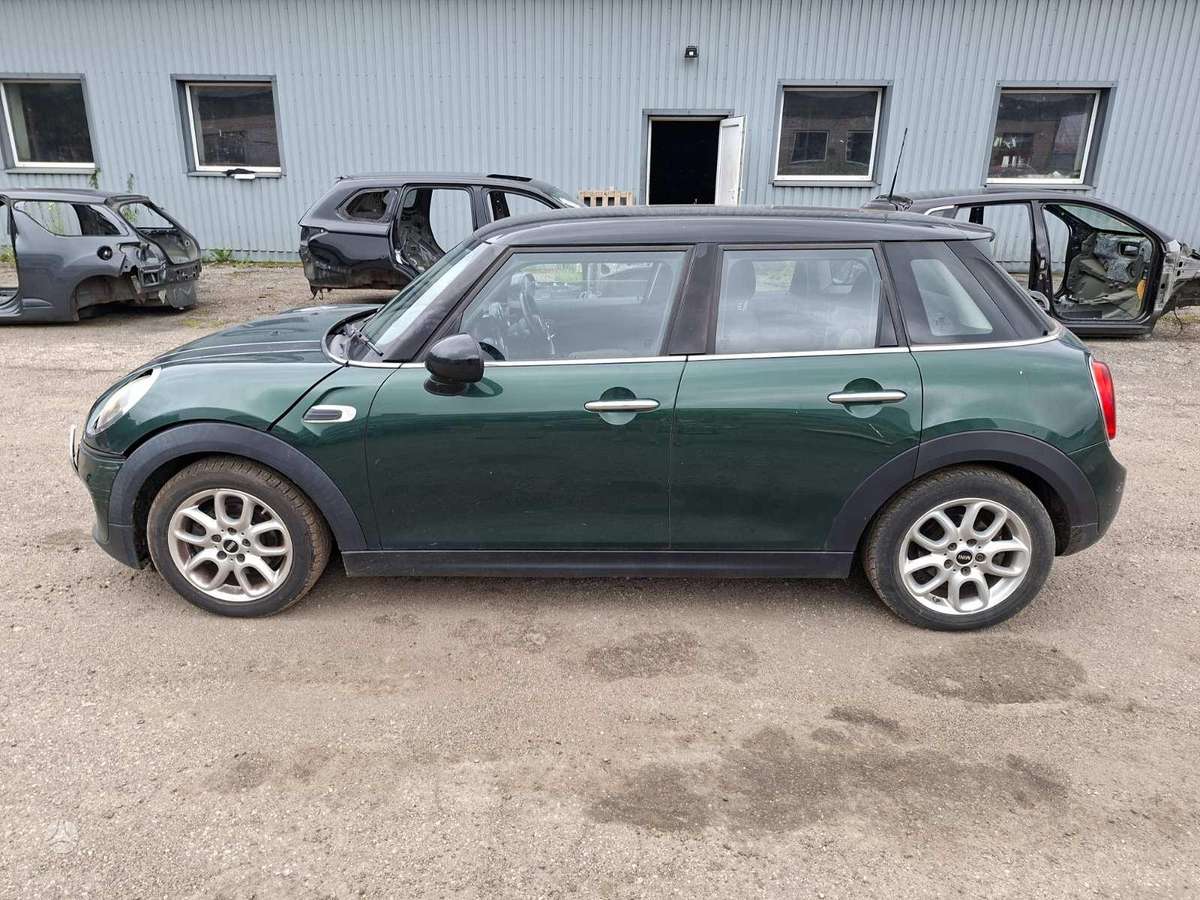 Mini One dalimis. Engine code b37 color code b22