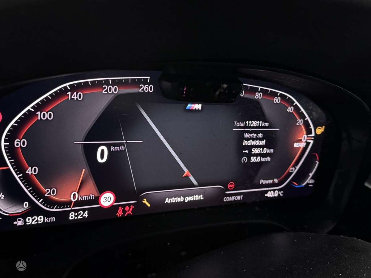 BMW 540 dalimis