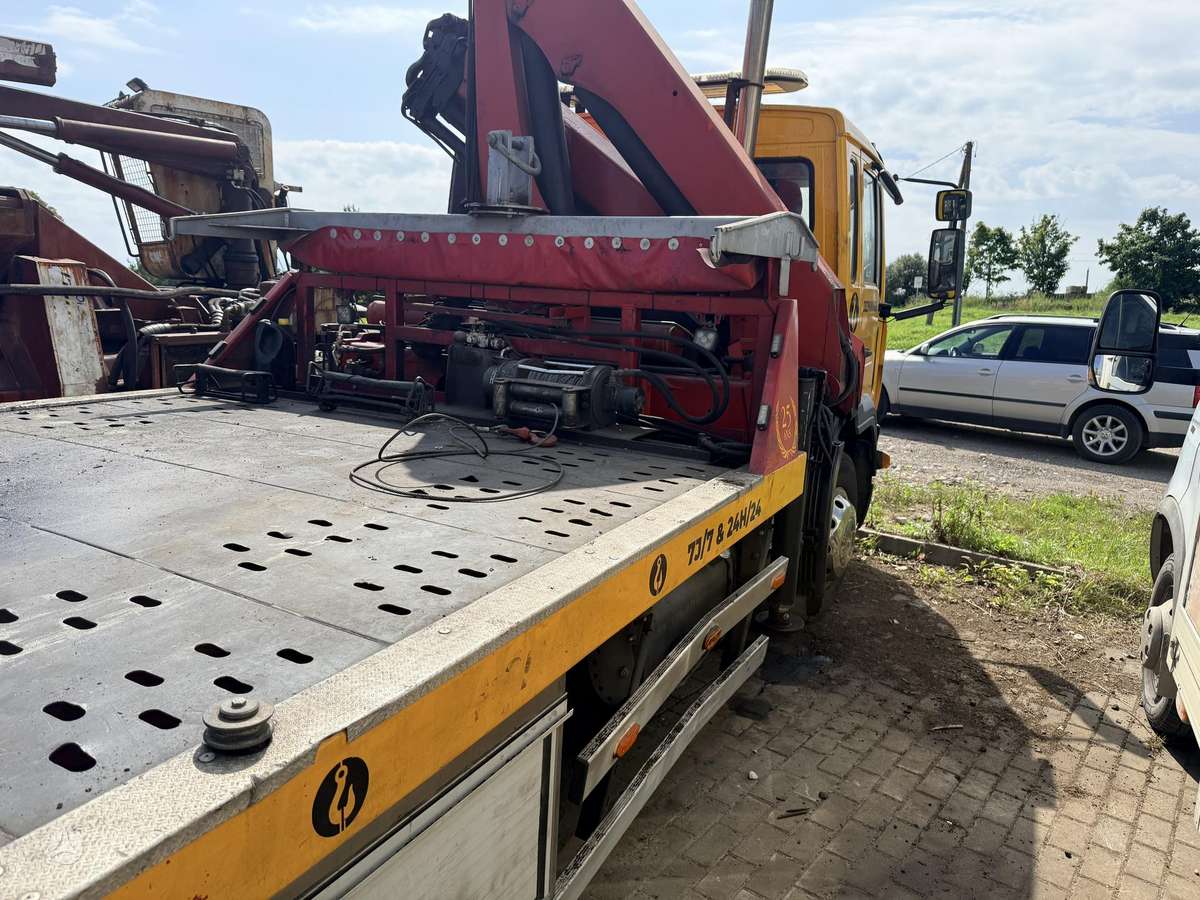 Volvo Fl6, auto transporters
