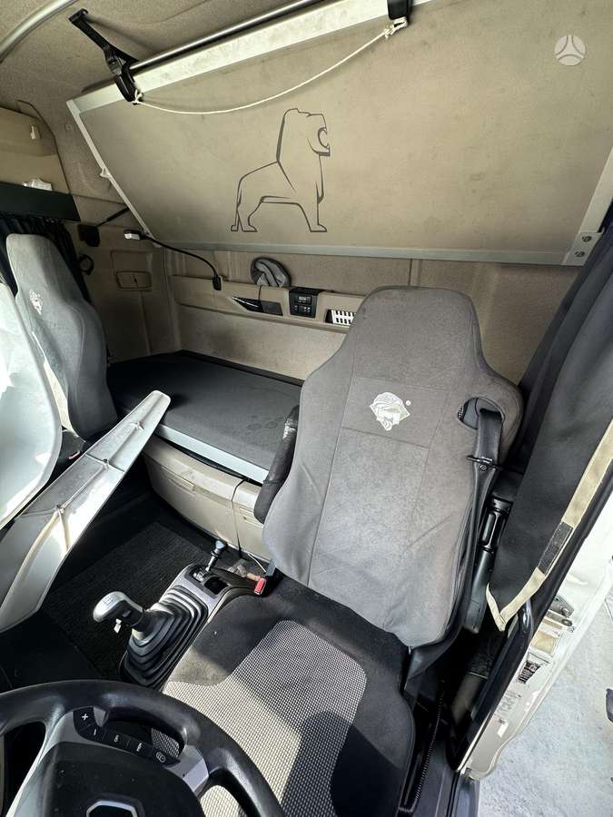 MAN TGX 460, 2 miegamosios vietos