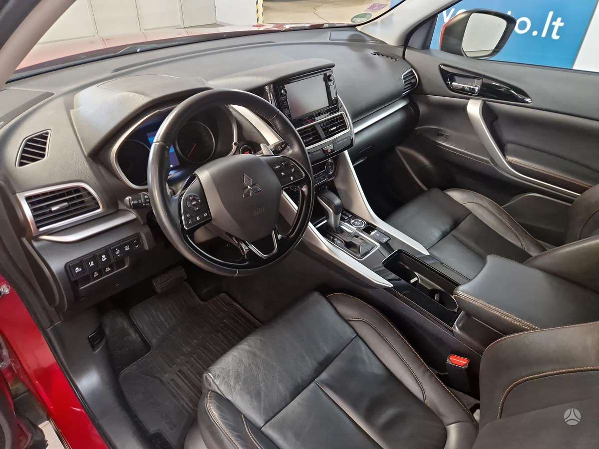 Mitsubishi Eclipse Cross, 1.5 l., off-road / crossover