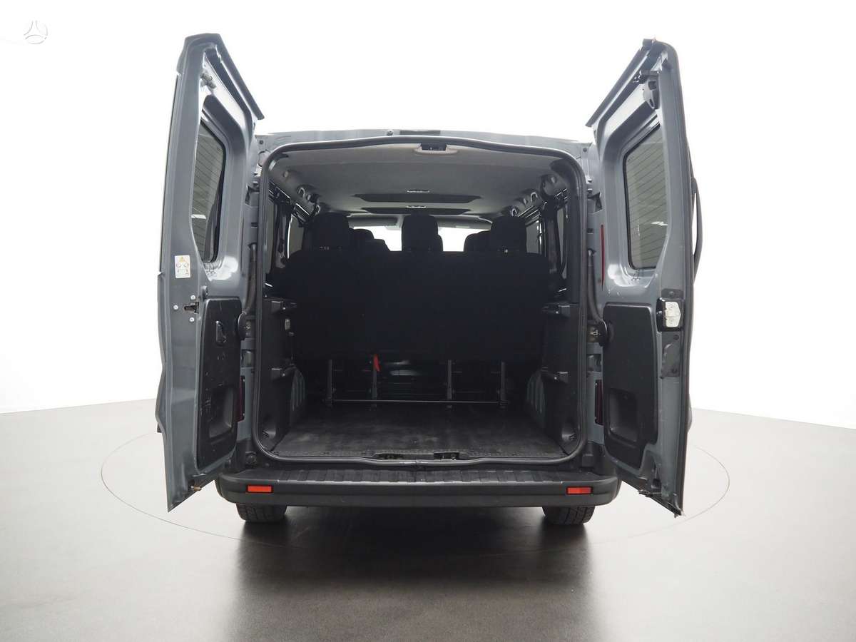 Renault Trafic, 2.0 l., mpv / minivan