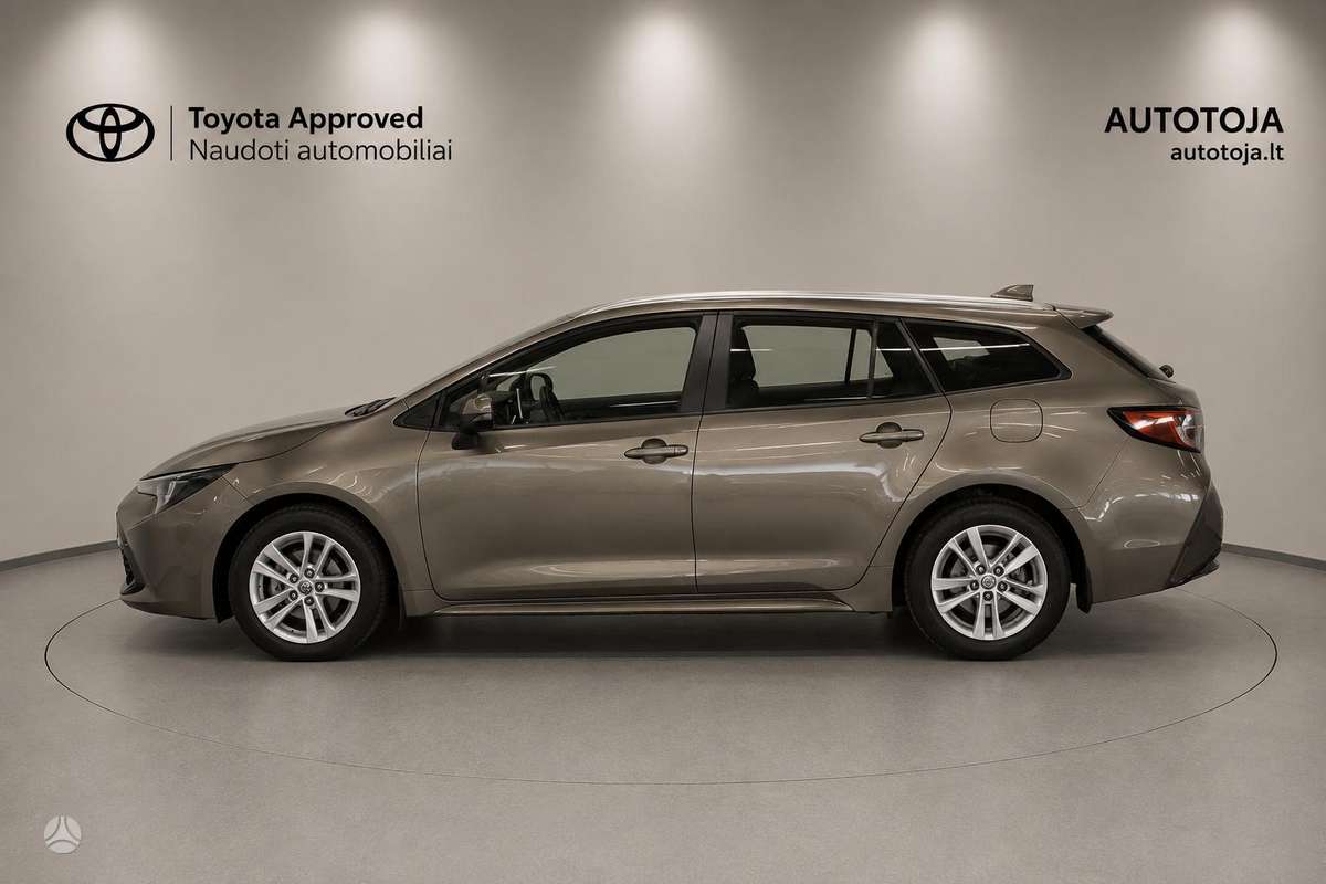 Toyota Corolla, 1.2 l., Универсал