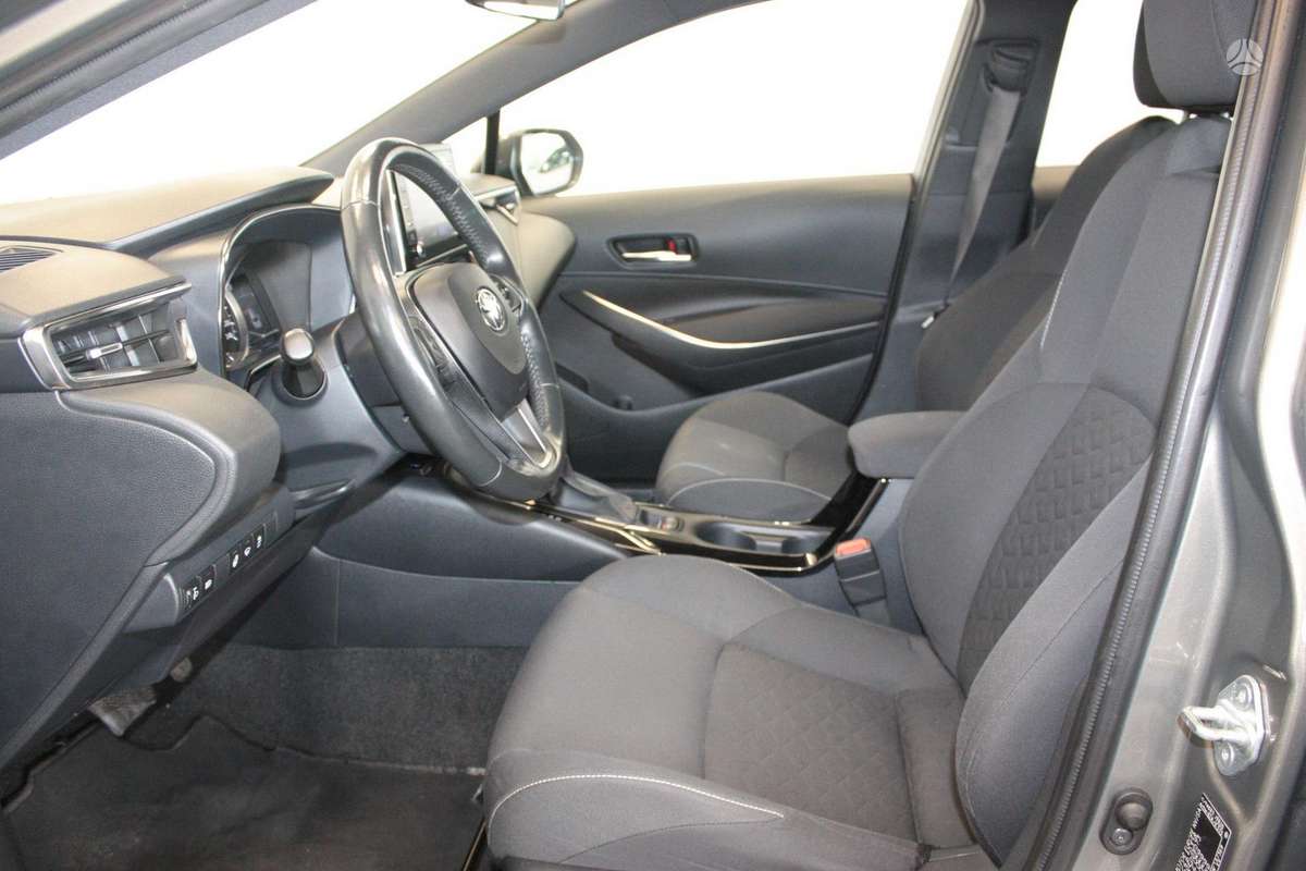 Toyota Corolla, 1.2 l., Универсал