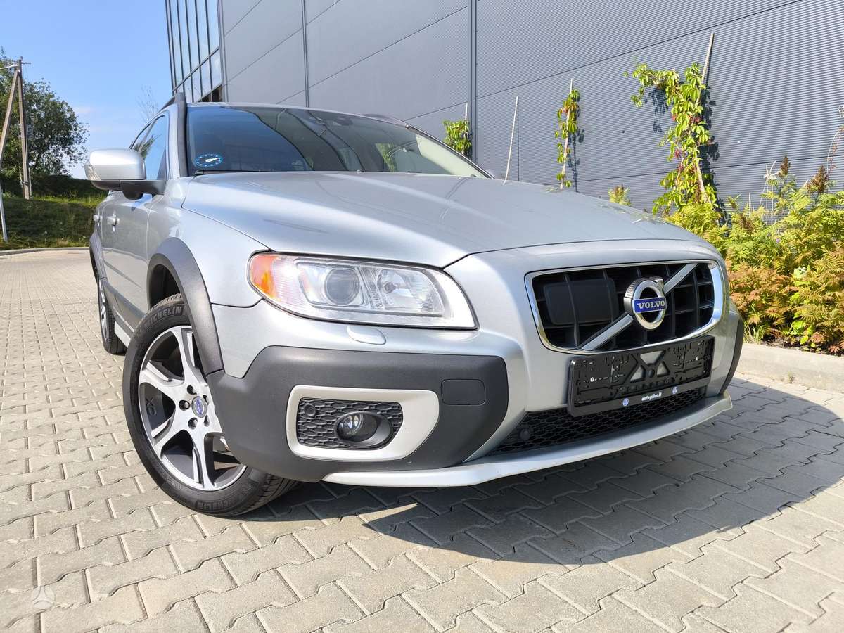 Volvo XC70, 2.4 l., universalas