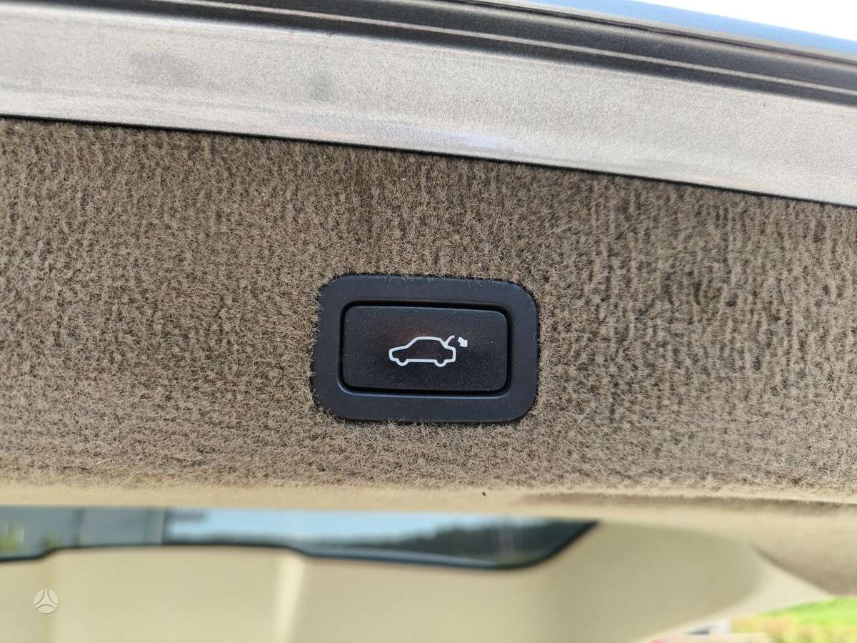 Volvo XC70, 2.4 l., Универсал