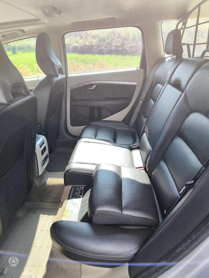 Volvo XC70, 2.4 l., Универсал