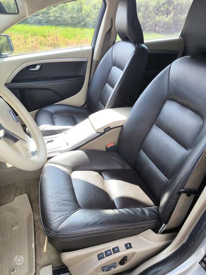 Volvo XC70, 2.4 l., Универсал