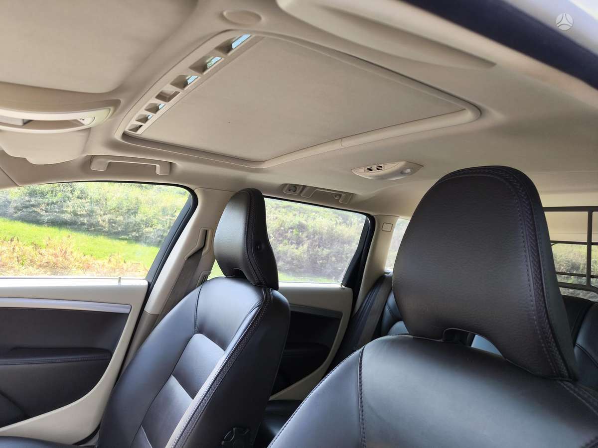 Volvo XC70, 2.4 l., Универсал
