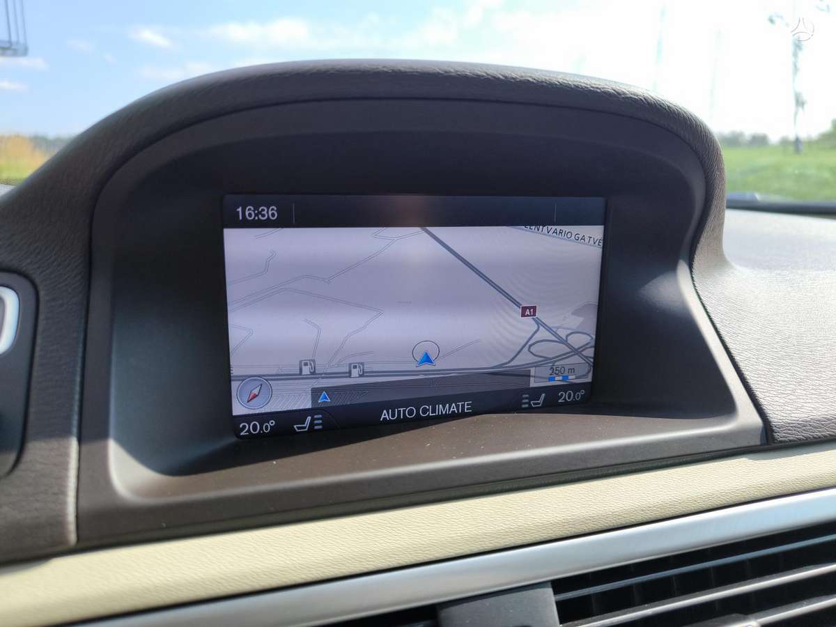 Volvo XC70, 2.4 l., Универсал