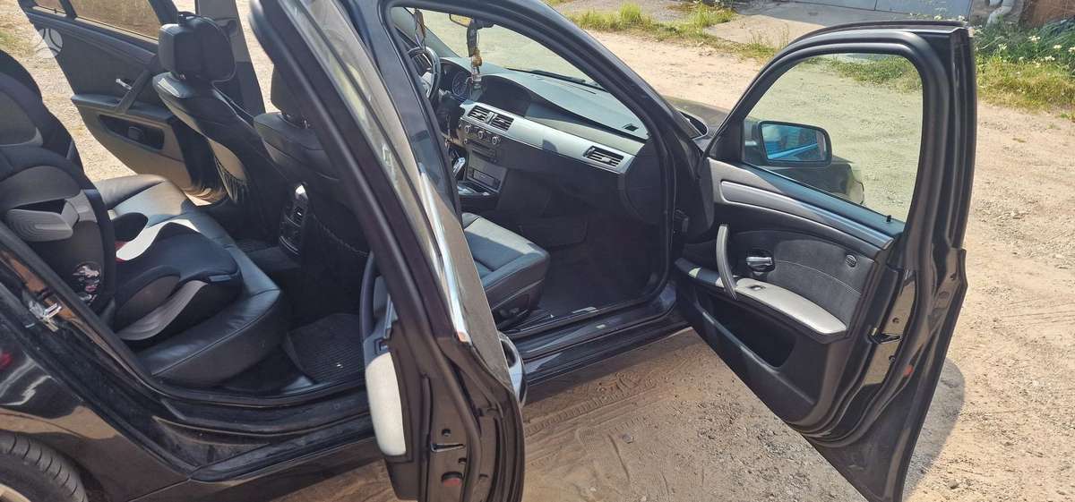 BMW 525, 3.0 l., Универсал