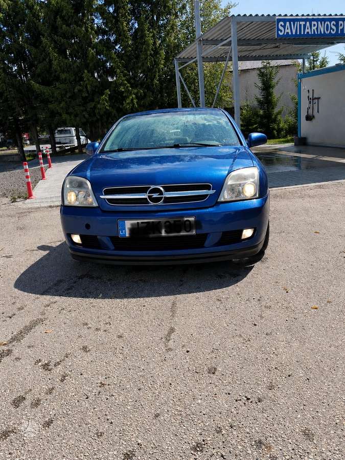 Opel Vectra, 2.2 l., Седан