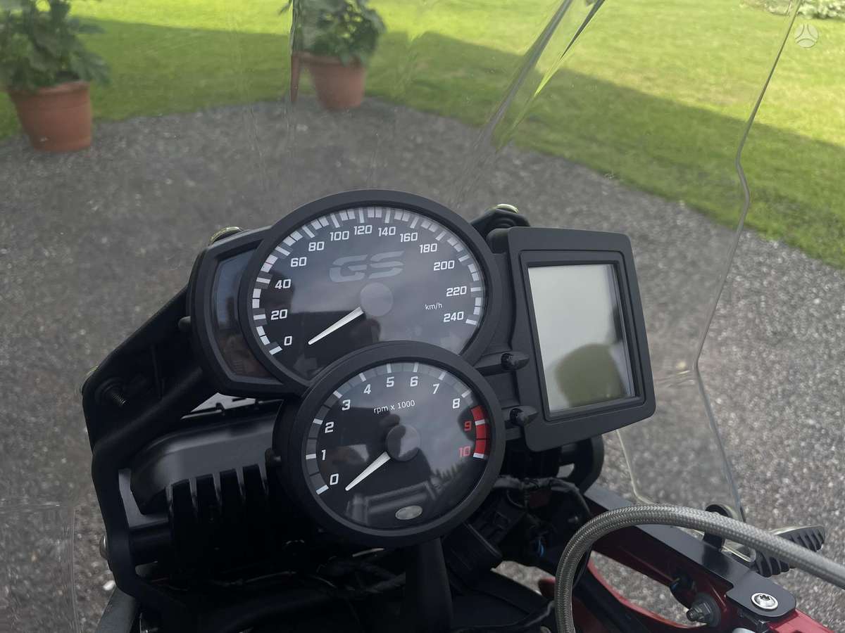 BMW F 700 GS 798cc, эндуро / adventure
