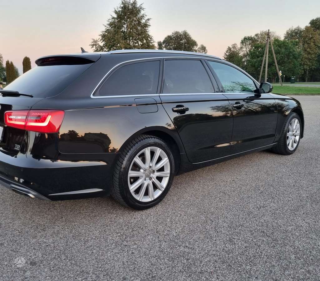 Audi A6, 3.0 l., wagon