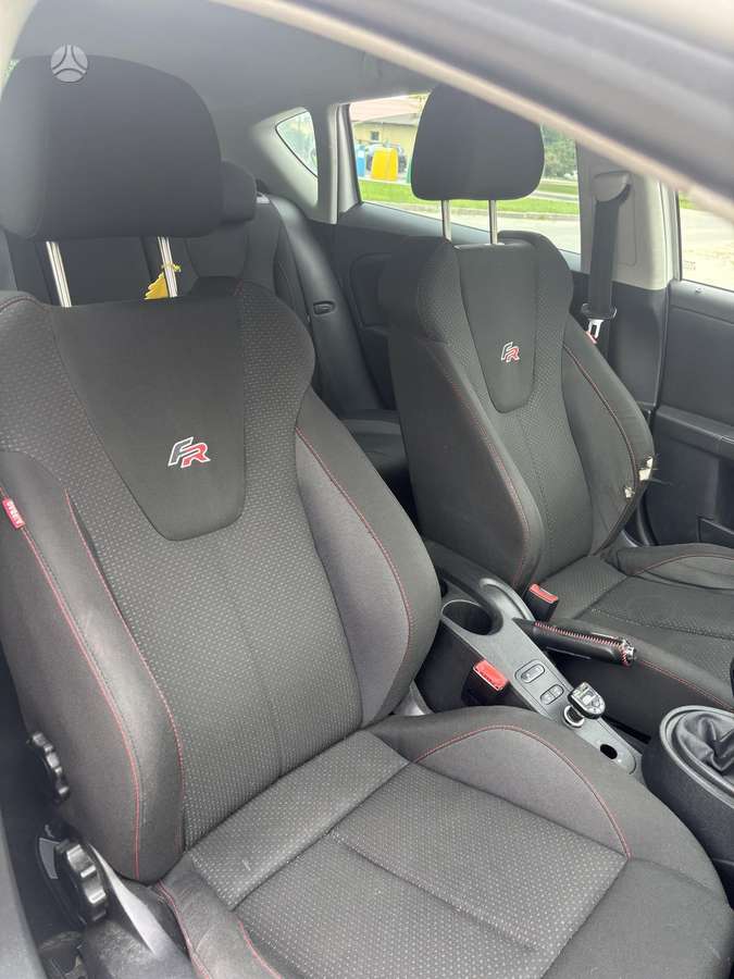 Seat Leon, 2.0 l., Хэтчбек