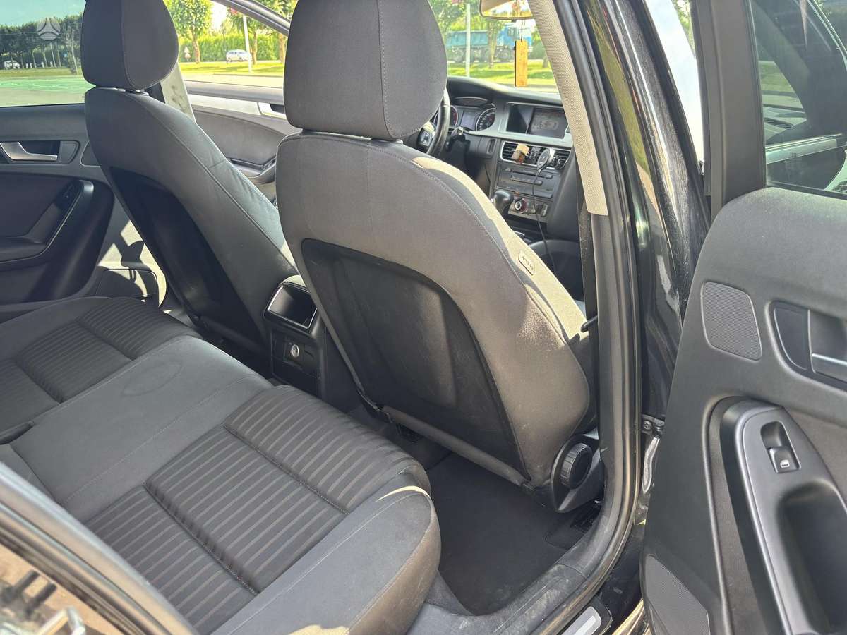 Audi A4, 2.7 l., Седан