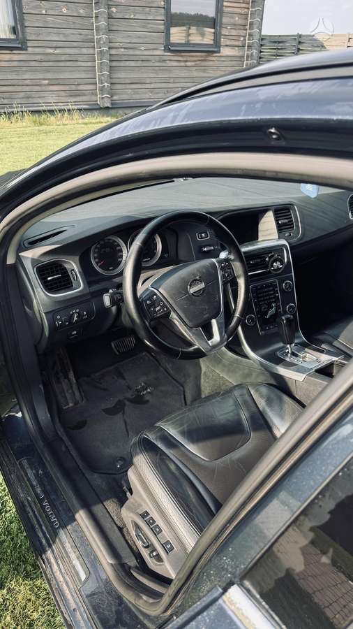 Volvo V60, 2.4 l., Универсал