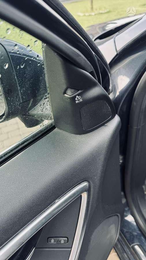Volvo V60, 2.4 l., Универсал