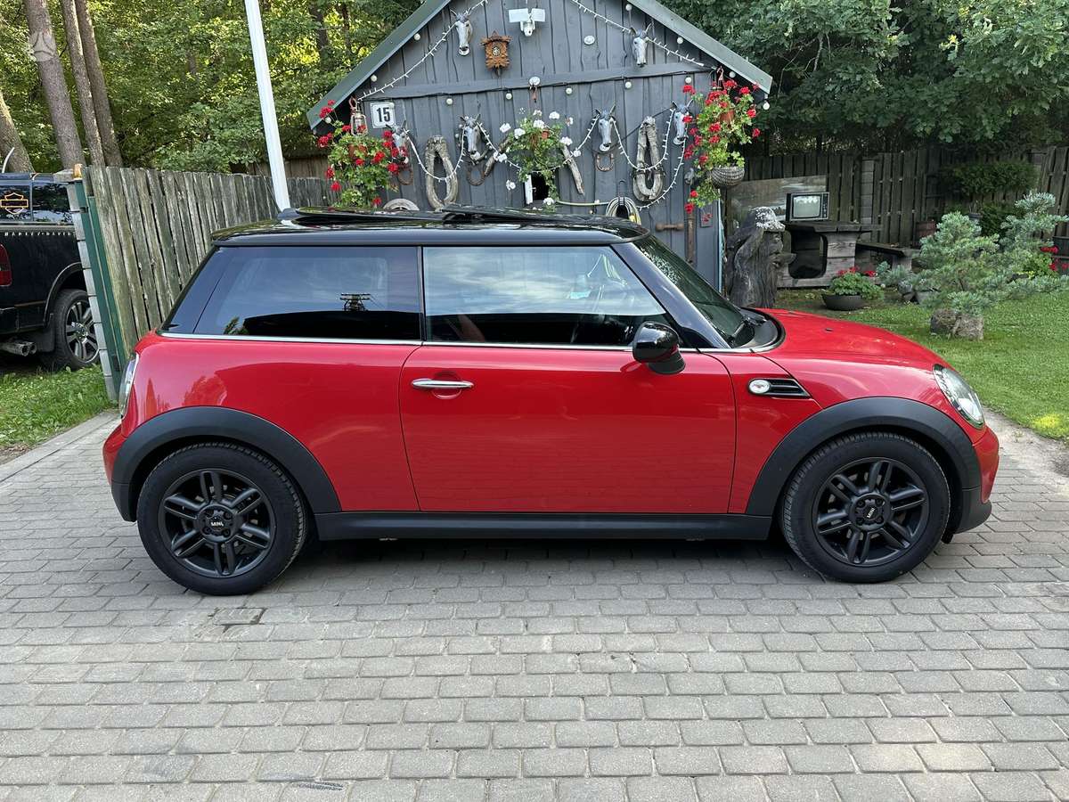 Mini Cooper, 1.6 l., Хэтчбек
