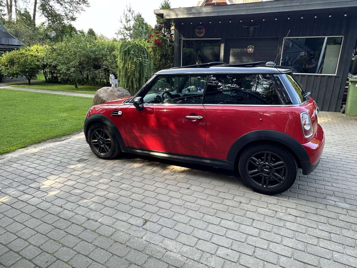 Mini Cooper, 1.6 l., Хэтчбек