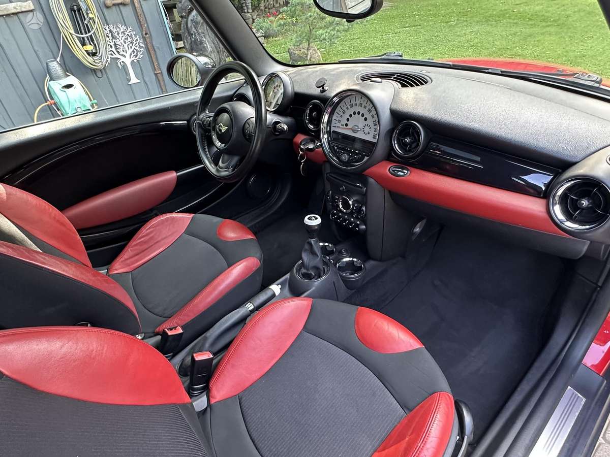 Mini Cooper, 1.6 l., Хэтчбек